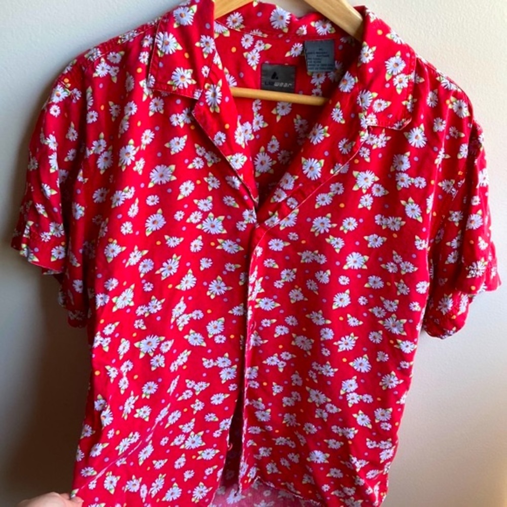 Vintage “Lizwear” Daisy Button Up